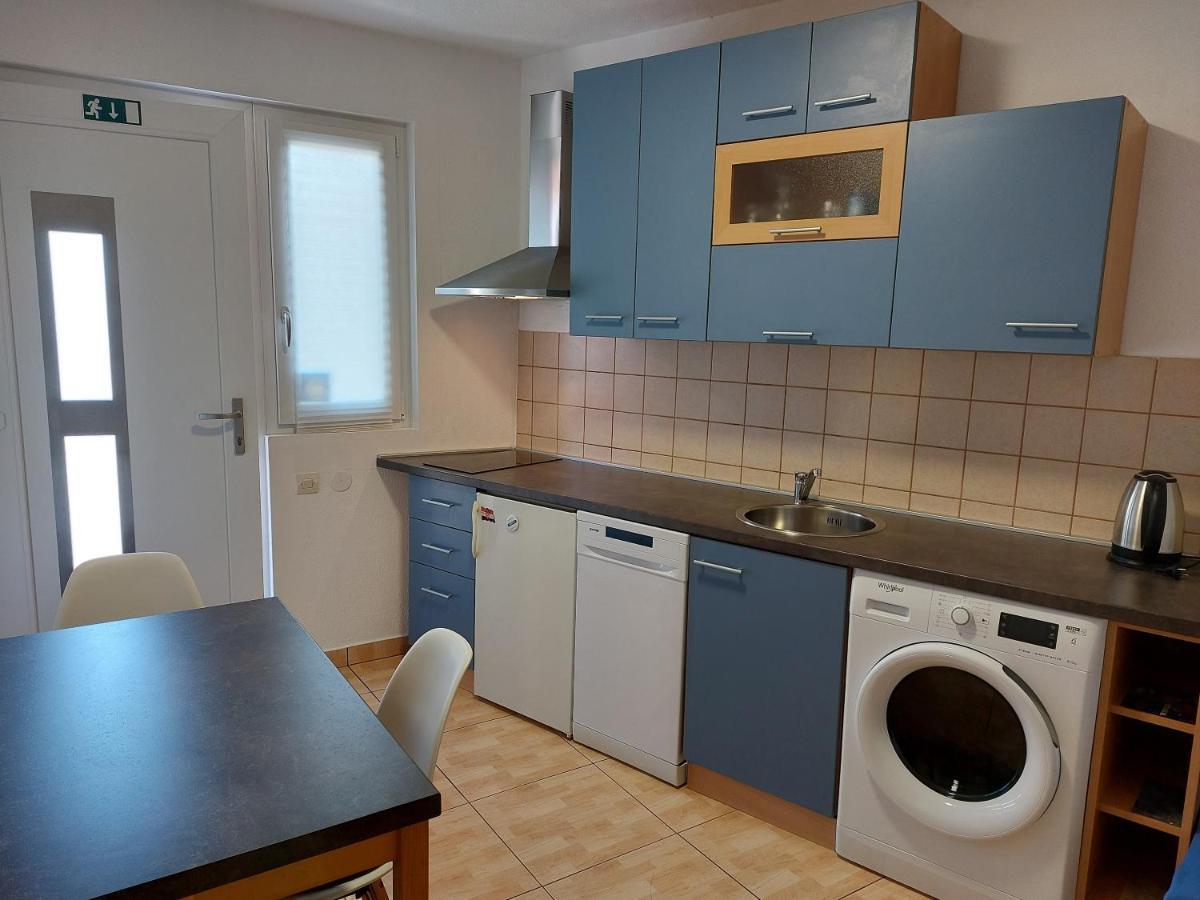 Apartment Karlovac Esterno foto