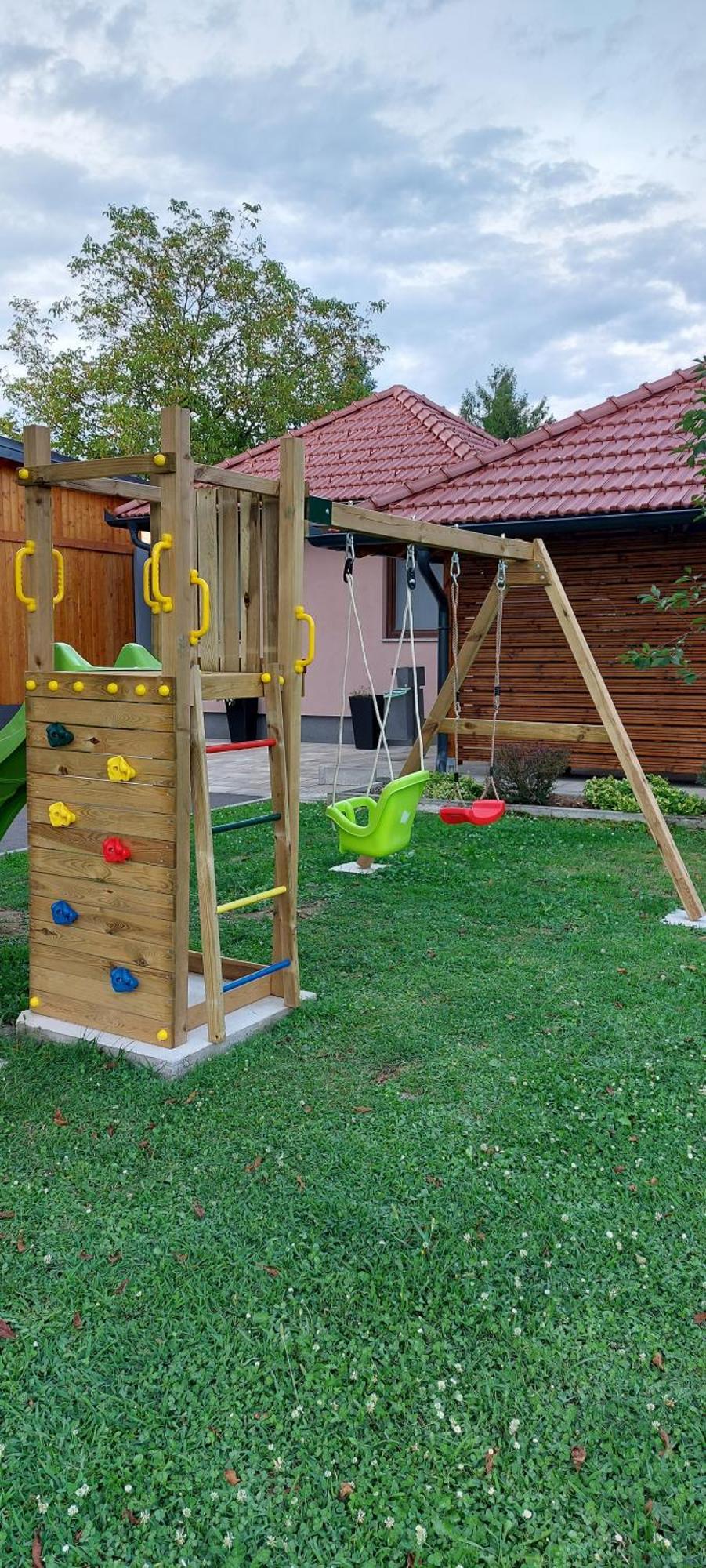 Apartment Karlovac Esterno foto